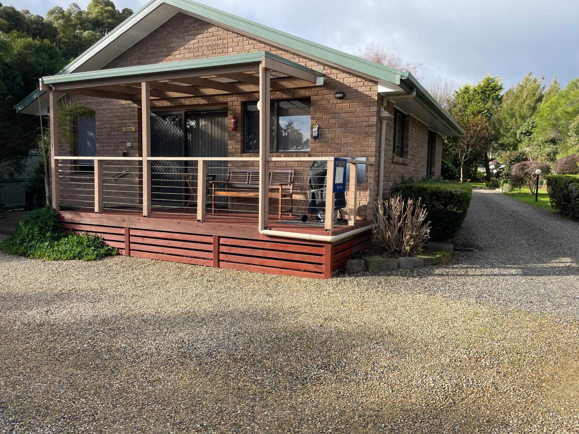 Abs By The Bay Guest House Taranna Exterior foto